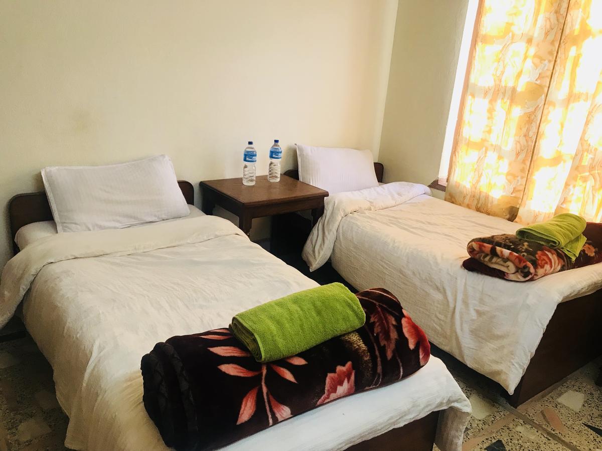 Dungkar Guest House Kathmandu Exterior photo